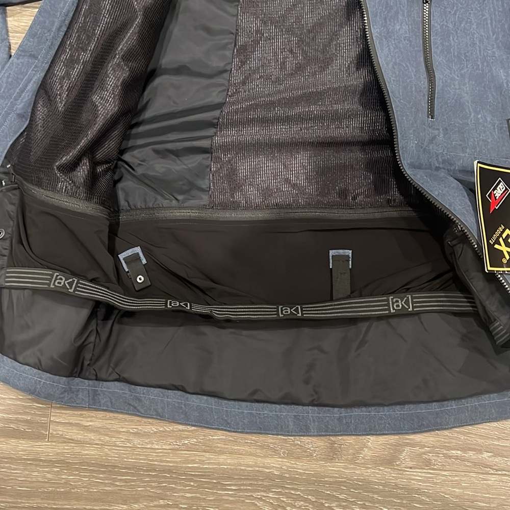Burton AK 2L Cyclic Goretex Jacket - Picture 8 of 8